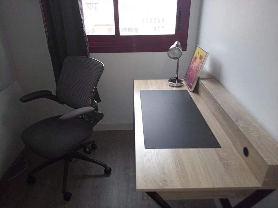 -- Le Refuge, à 50 Mètres De La Gare -- Appartement